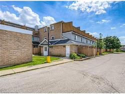 58-67 Valleyview Road  Kitchener, ON N2E 3J1