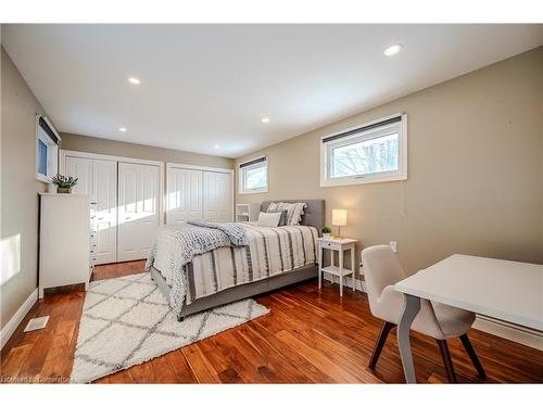 299 Craigleith Drive, Waterloo, ON - Indoor Photo Showing Bedroom