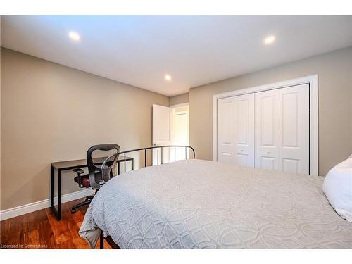 299 Craigleith Drive, Waterloo, ON - Indoor Photo Showing Bedroom