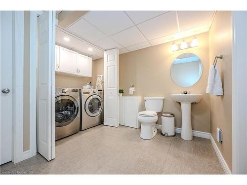 299 Craigleith Drive, Waterloo, ON - Indoor Photo Showing Laundry Room