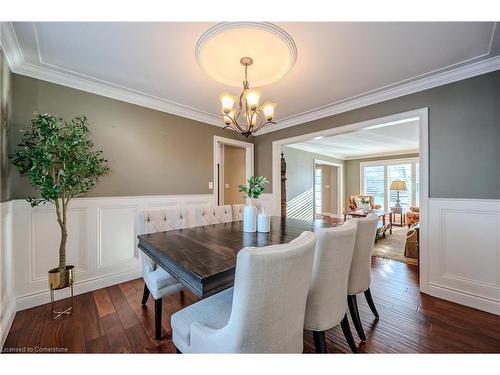 299 Craigleith Drive, Waterloo, ON - Indoor Photo Showing Dining Room