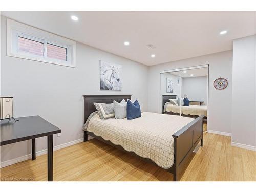 329 Otterbein Road, Kitchener, ON - Indoor Photo Showing Bedroom