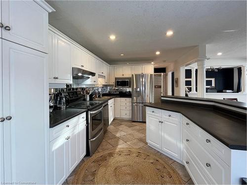 488 Timbercroft Crescent, Waterloo, ON - Indoor Photo Showing Kitchen With Double Sink