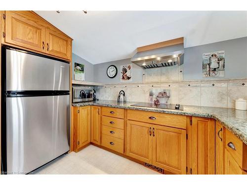 1045 Studiman Road, Cambridge, ON - Indoor Photo Showing Kitchen