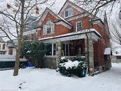 32 Simeon Street  Kitchener, ON N2H 1S1