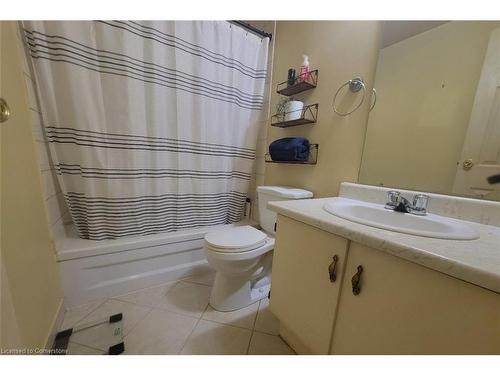 42 Cedarhill Crescent, Kitchener, ON - Indoor Photo Showing Bathroom