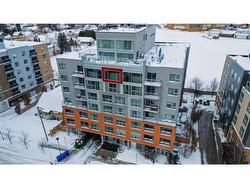 708-321 Spruce Street  Waterloo, ON N2L 0G4