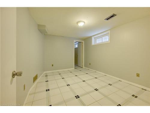 62 Robson Crescent, Hamilton, ON - Indoor Photo Showing Other Room