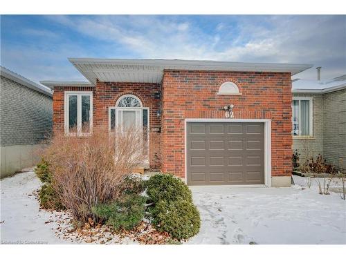 62 Robson Crescent, Hamilton, ON - Outdoor