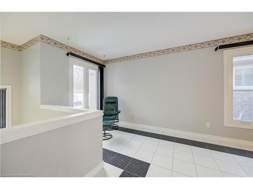 62 Robson Crescent, Hamilton, ON - Indoor Photo Showing Other Room