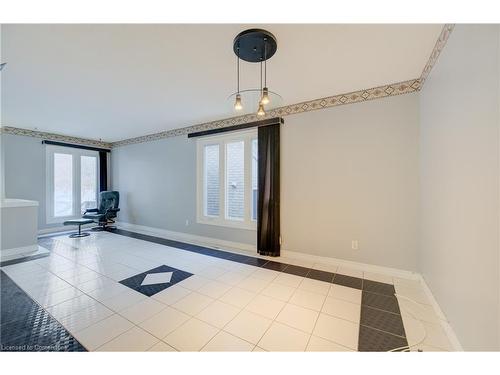 62 Robson Crescent, Hamilton, ON - Indoor Photo Showing Other Room