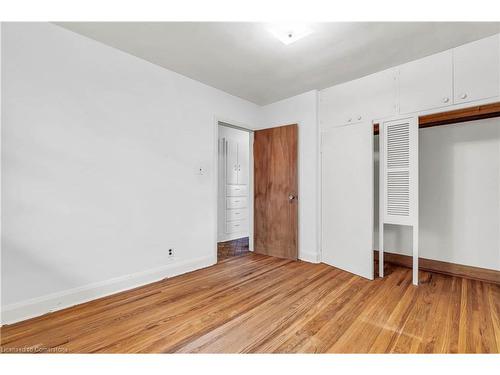 218 Alexandra Avenue, Waterloo, ON - Indoor Photo Showing Other Room