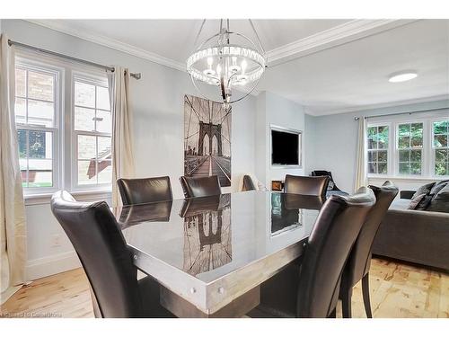 87 Simeon Street, Kitchener, ON - Indoor Photo Showing Dining Room