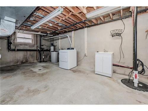 10 Stephen Street, Cambridge, ON - Indoor Photo Showing Basement