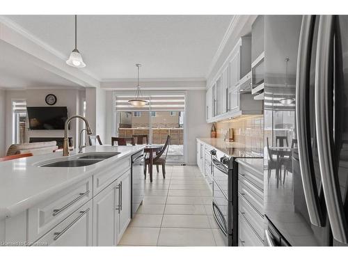 384 Freure Drive, Cambridge, ON - Indoor Photo Showing Kitchen With Double Sink With Upgraded Kitchen