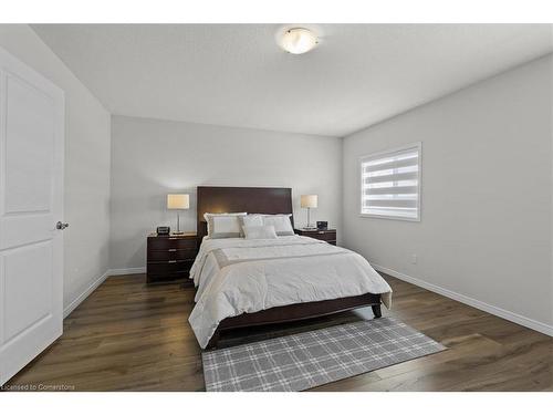 384 Freure Drive, Cambridge, ON - Indoor Photo Showing Bedroom