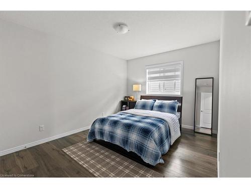 384 Freure Drive, Cambridge, ON - Indoor Photo Showing Bedroom