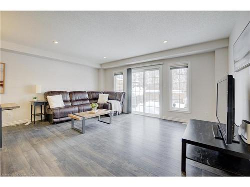 55 Meadowridge Street, Kitchener, ON - Indoor Photo Showing Living Room