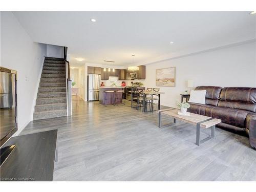 55 Meadowridge Street, Kitchener, ON - Indoor Photo Showing Living Room