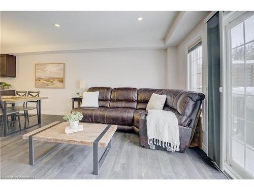 55 Meadowridge Street, Kitchener, ON - Indoor Photo Showing Living Room