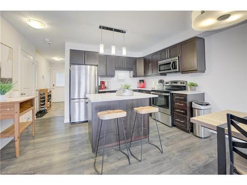 55 Meadowridge Street, Kitchener, ON - Indoor Photo Showing Kitchen With Upgraded Kitchen