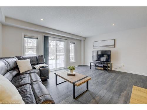 55 Meadowridge Street, Kitchener, ON - Indoor Photo Showing Living Room