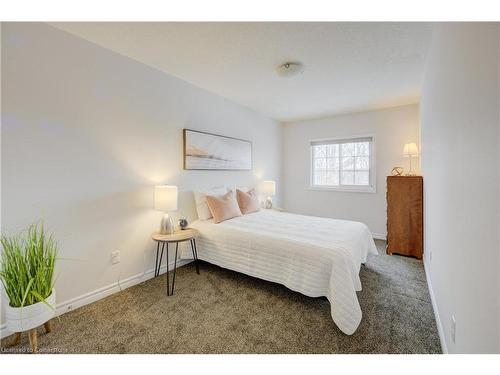 55 Meadowridge Street, Kitchener, ON - Indoor Photo Showing Bedroom