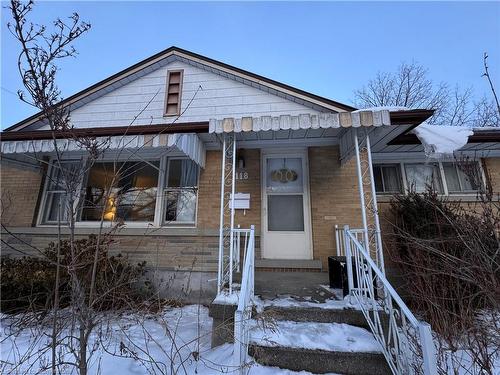 118 Dover Street, Waterloo, ON - Indoor Photo Showing Other Room