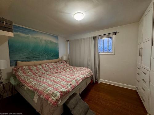 118 Dover Street, Waterloo, ON - Indoor Photo Showing Bedroom