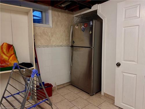 118 Dover Street, Waterloo, ON - Indoor Photo Showing Basement