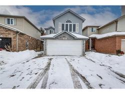 61 Bush Clover Crescent  Kitchener, ON N2E 3P8