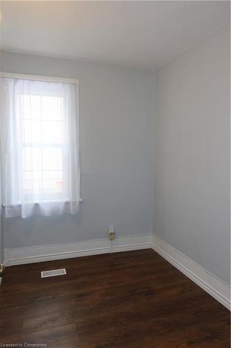 57 Fisher Mills Road, Cambridge, ON - Indoor Photo Showing Other Room