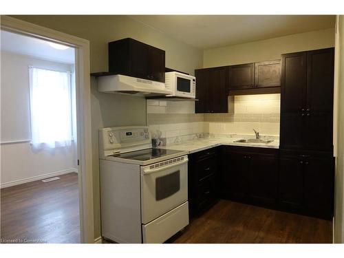 57 Fisher Mills Road, Cambridge, ON - Indoor Photo Showing Kitchen