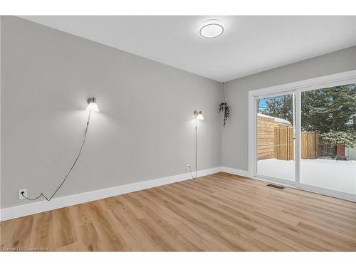 139 Byron Avenue, Kitchener, ON - Indoor Photo Showing Other Room