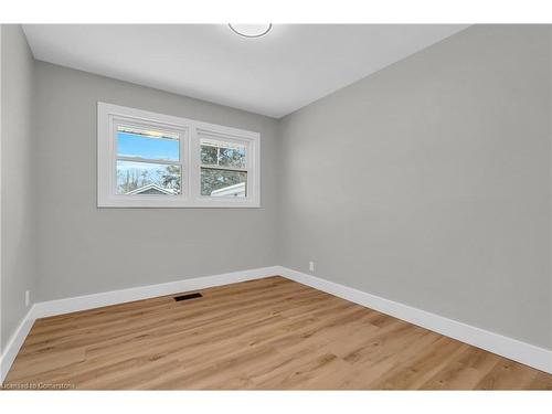 139 Byron Avenue, Kitchener, ON - Indoor Photo Showing Other Room