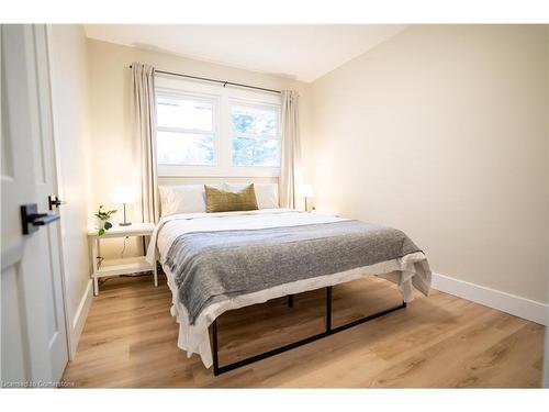 139 Byron Avenue, Kitchener, ON - Indoor Photo Showing Bedroom