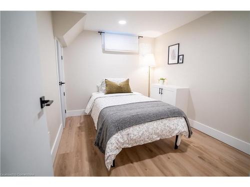 139 Byron Avenue, Kitchener, ON - Indoor Photo Showing Bedroom