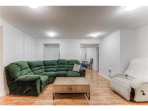 119 Walker Street, Kitchener, ON - Indoor Photo Showing Living Room