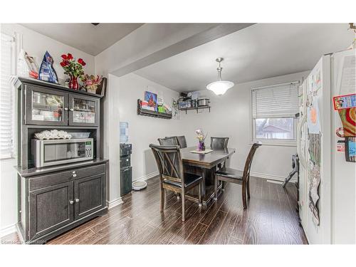 119 Walker Street, Kitchener, ON - Indoor Photo Showing Dining Room