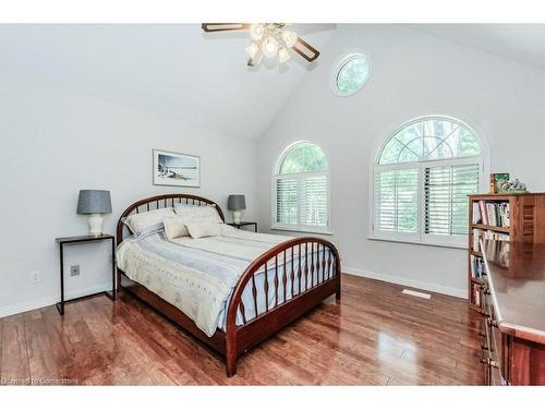 219 Corrie Crescent, Waterloo, ON - Indoor Photo Showing Bedroom