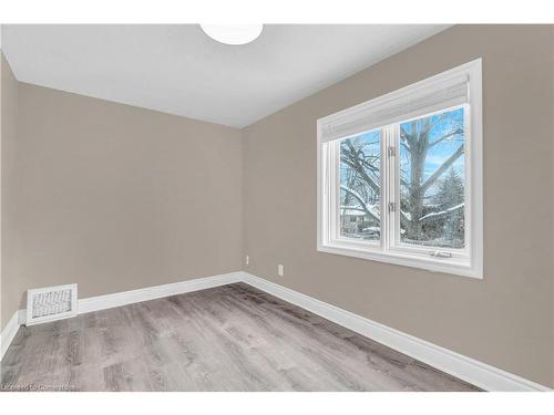 348 Edwin Street, Kitchener, ON - Indoor Photo Showing Other Room