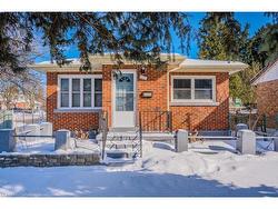 390 Highland Road E Kitchener, ON N2M 3W7