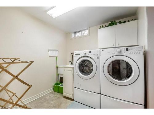 7-95 Beasley Crescent, Cambridge, ON - Indoor Photo Showing Laundry Room