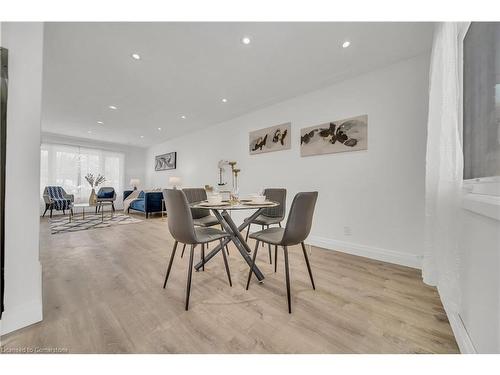 98 Ruskview Road, Kitchener, ON - Indoor Photo Showing Dining Room