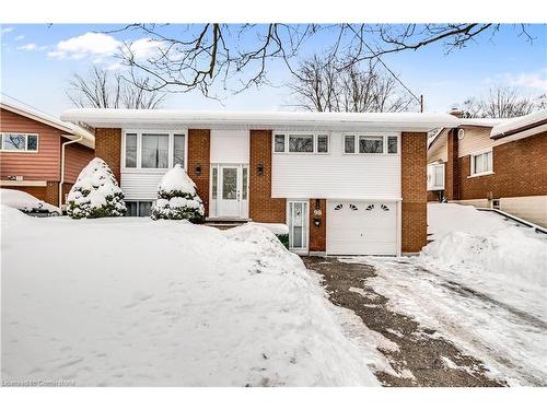 98 Ruskview Road, Kitchener, ON - Outdoor With Facade