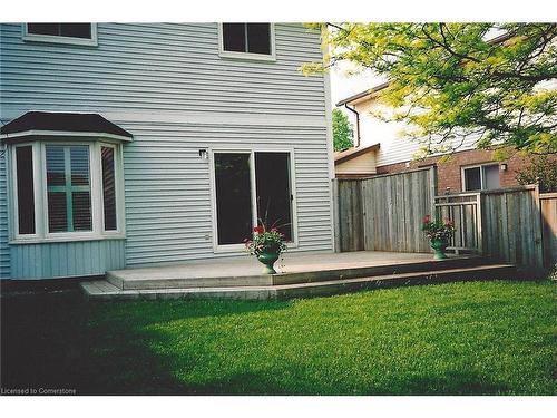 305 Bushview Crescent, Waterloo, ON - Outdoor With Deck Patio Veranda With Exterior