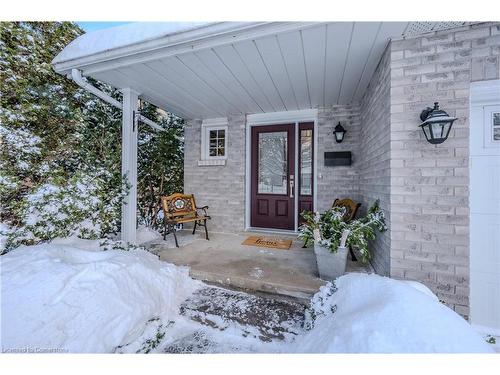 305 Bushview Crescent, Waterloo, ON - Outdoor