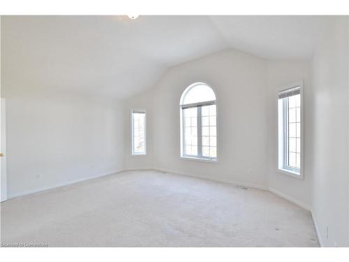 2 Woodcrest Court, Kitchener, ON - Indoor Photo Showing Other Room