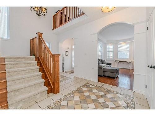 28 Charleswood Court, Cambridge, ON - Indoor Photo Showing Other Room