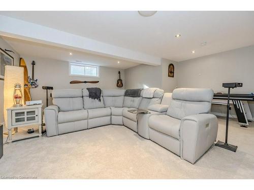 28 Charleswood Court, Cambridge, ON - Indoor Photo Showing Basement